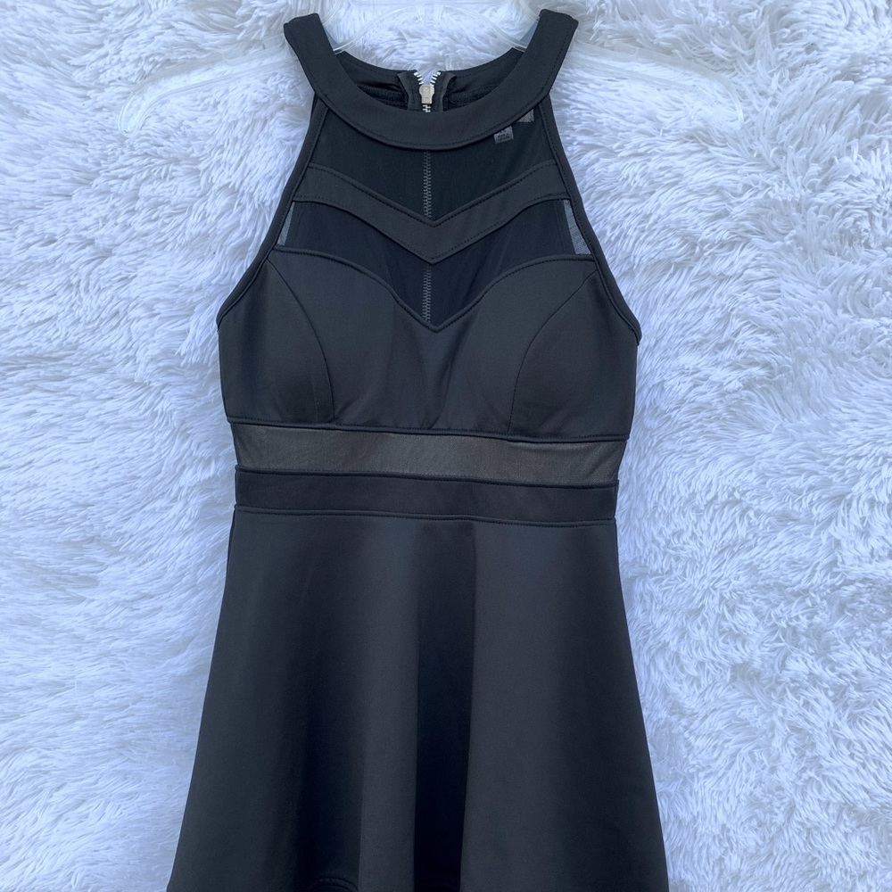 Black Juniors' Cutout Halter Dress Size XS